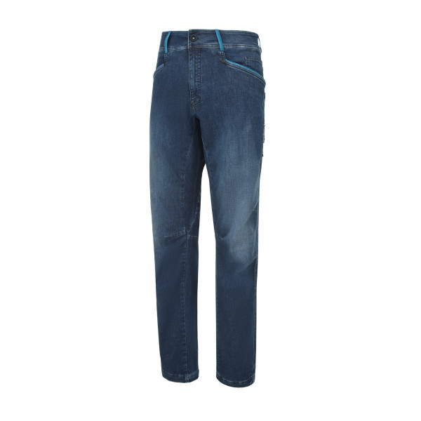 8690 light blue jeans